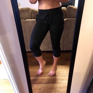 Lulu lemon dance studio crop